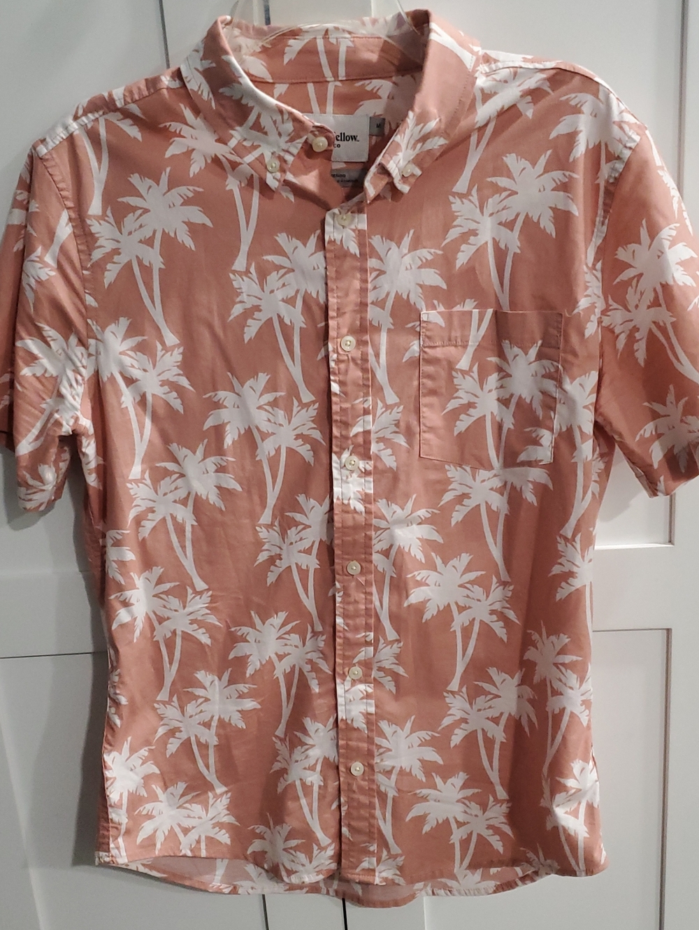 Goodfellow & Co Coral and White Palm-Print Button-Down Shirt 97% Cotton